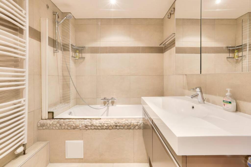 Appartement Spacieux Au Coeur De Strasbourg Ngoại thất bức ảnh